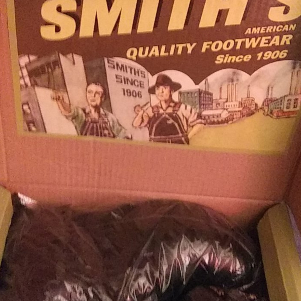 Smith's Boots - Picture 7 of 10